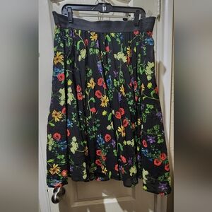 Floral Black Skirt Torrid Sz2
